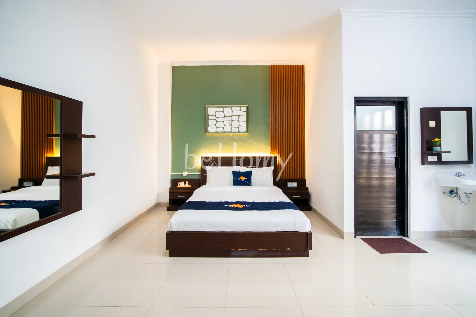 foto properti Behomy Harlin Solo
