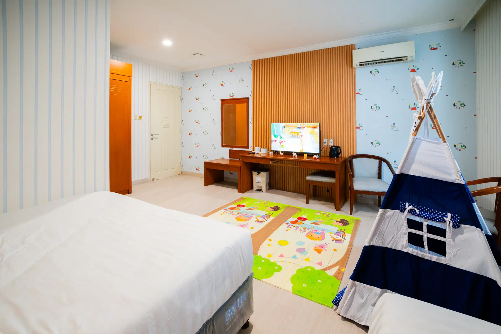 foto kamar Tipe Family properti Corvel By Behomy