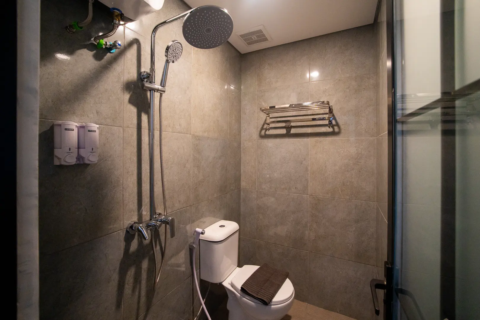 foto kamar Tipe Standar properti Hoteru By Behomy