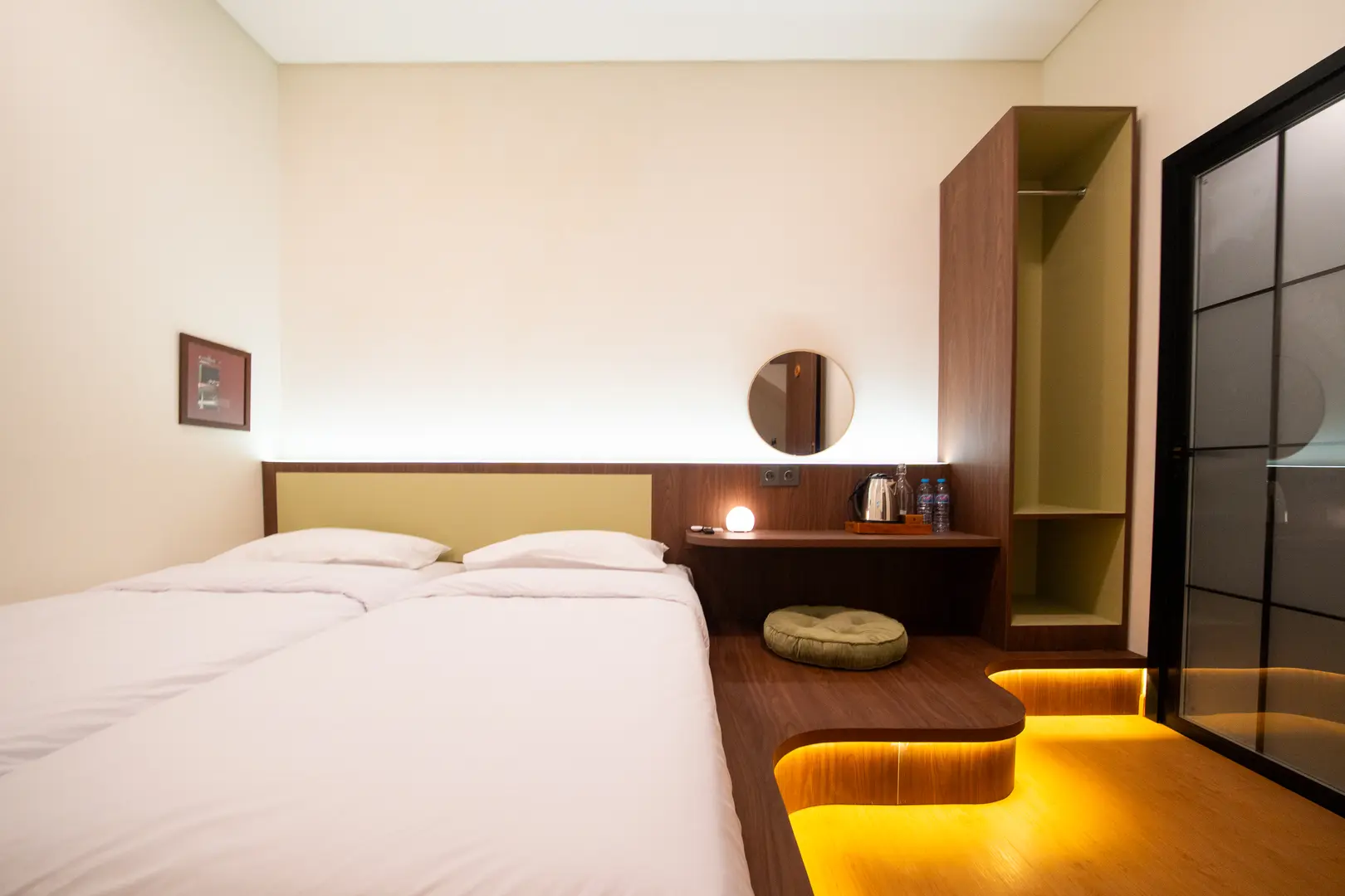 foto kamar Tipe Twin Bed properti Hoteru By Behomy