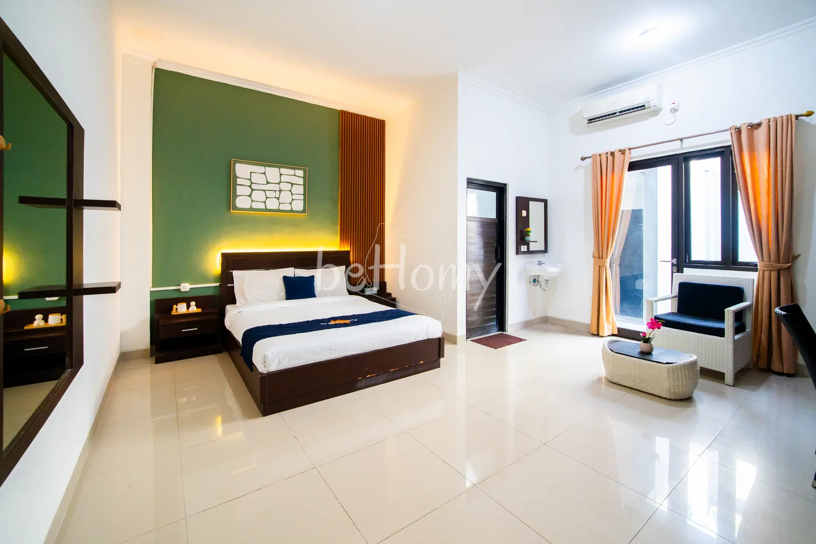 foto kamar Tipe Balcony properti Behomy Harlin Solo