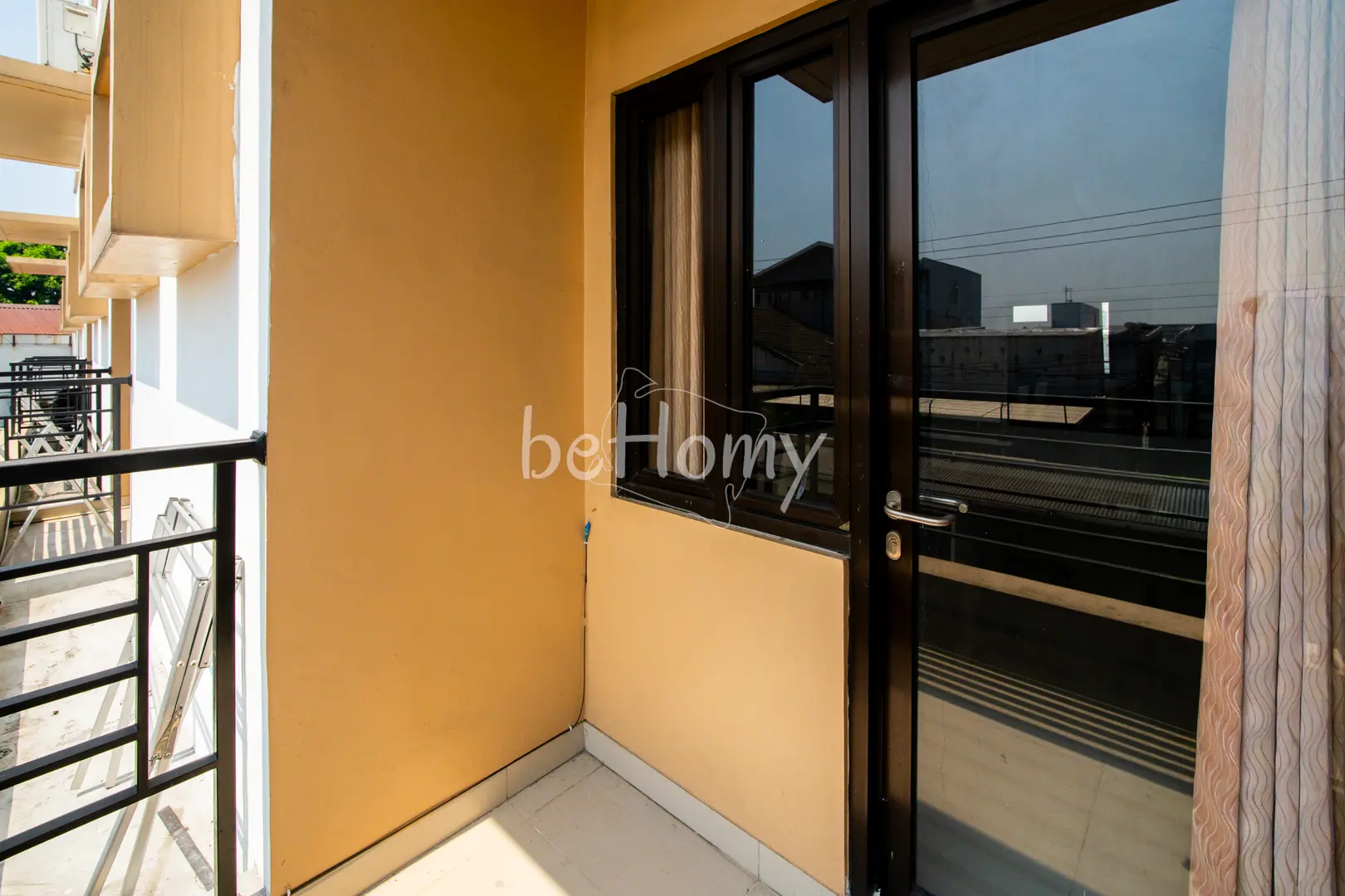 foto kamar Tipe Balcony properti Behomy Harlin Solo