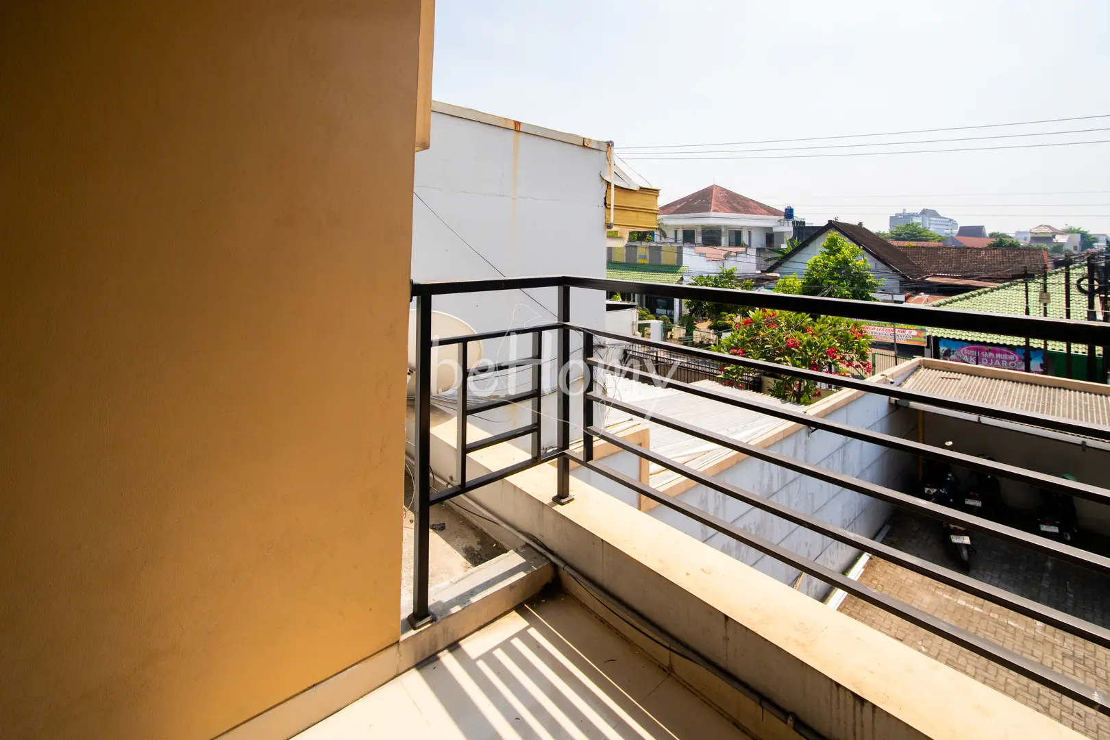 foto kamar Tipe Balcony properti Behomy Harlin Solo